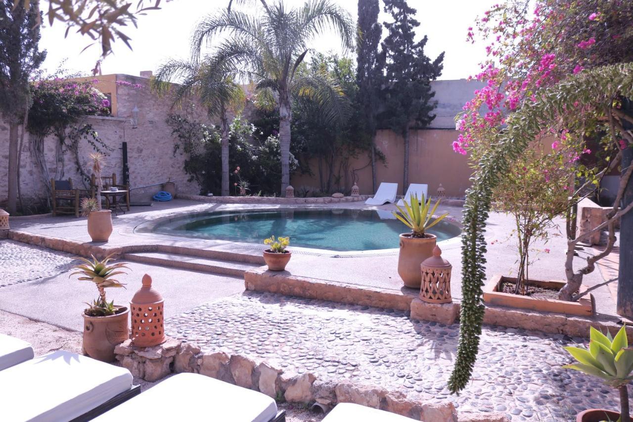 Villa Grenadine As-Sawíra Exteriér fotografie