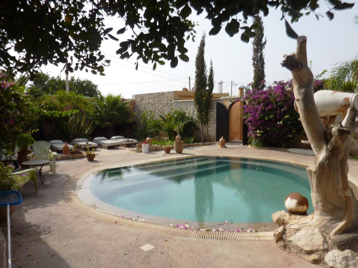 Villa Grenadine As-Sawíra Exteriér fotografie